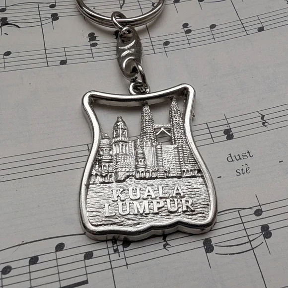 Silver Keychain with Cityscape Design - Picture 2 of 7